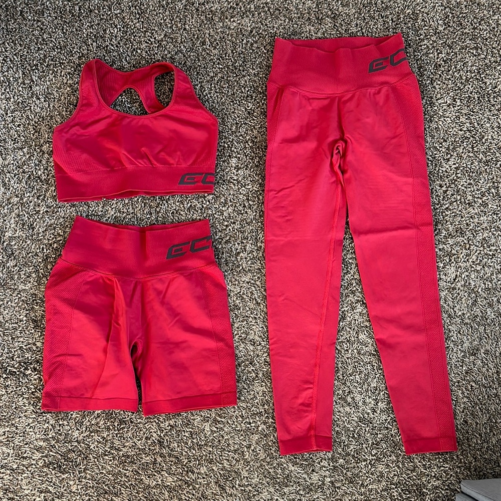 3 piece ECHT workout set size medium